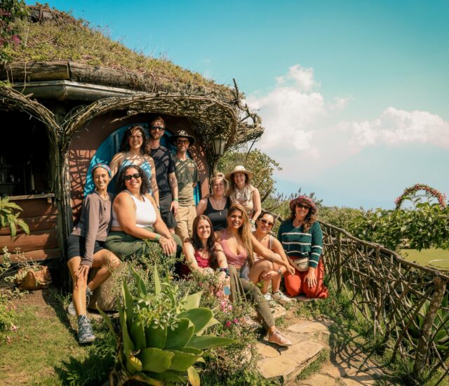 Next up: @hobbitenango 🏔️✨🧙‍♂️

Hands down one of my favorite places on Earth. If you’re ever in Guatemala and haven’t been, I highly recommend adding it to your list 🙌✨

It’s basically a real-life hobbit-inspired adventure park nestled in the mountains, and it’s just SO much fun. There are epic viewpoints, adorable hobbit homes, a hammock forest, awesome photo spots, a mini bungee swing, and little surprises around every corner 🌿🏡✨
I seriously love this place.

When @mari.in.the.flow told us we’d be visiting Hobbitenango as part of the retreat, I was SO stoked. I’ve been twice now, and honestly, I’d go a thousand more times 💚🙌🏻

There’s something about the combination of mountain views, playful energy, and pure childlike wonder that makes this place feel magical every single time. It’s one of those places that reminds you not to take life so seriously and to just have fun 🥹✨

We ended the day with Indian food for dinner which made for the best day ever 🙌🏻 

Forever a Hobbitenango fan girl 🌋💚🧝🏼‍♀️